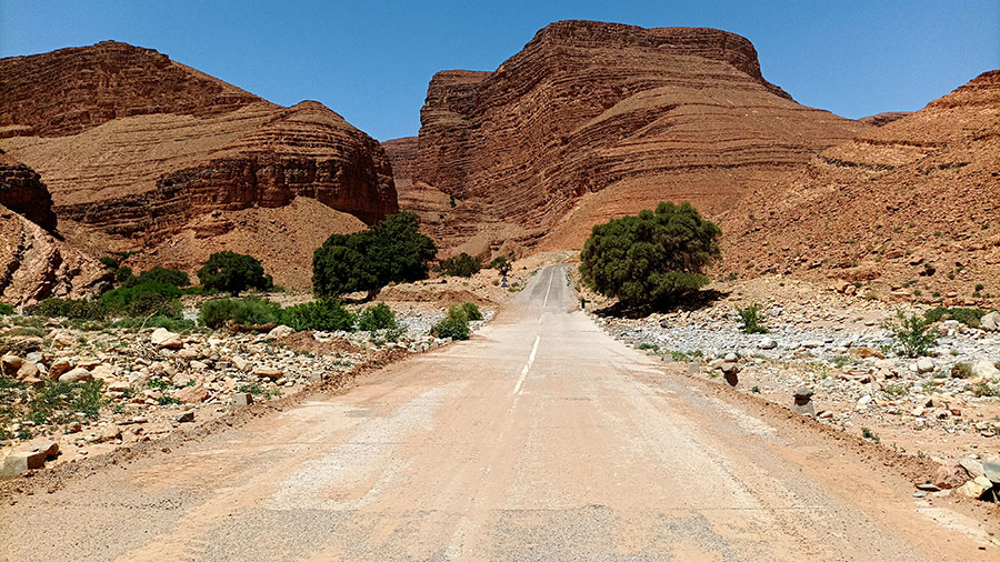 Le Maroc, ou comment fermer sa gueule en beauté - partie 2 voyage moto maroc (16)