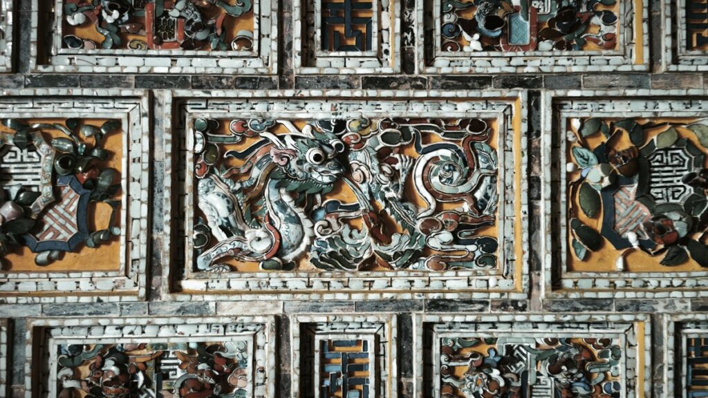 empereur khai dinh vietnam (6)