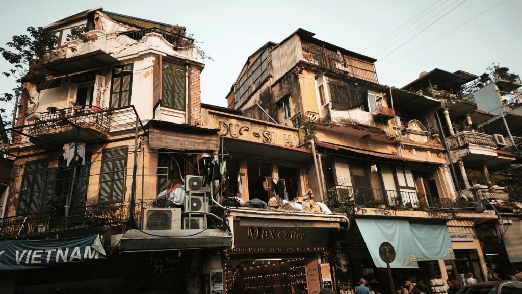 rue hang dao hanoi (3)