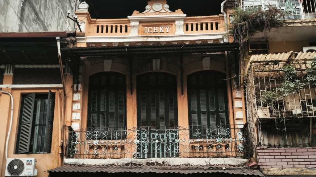 rue hang dao hanoi (7)