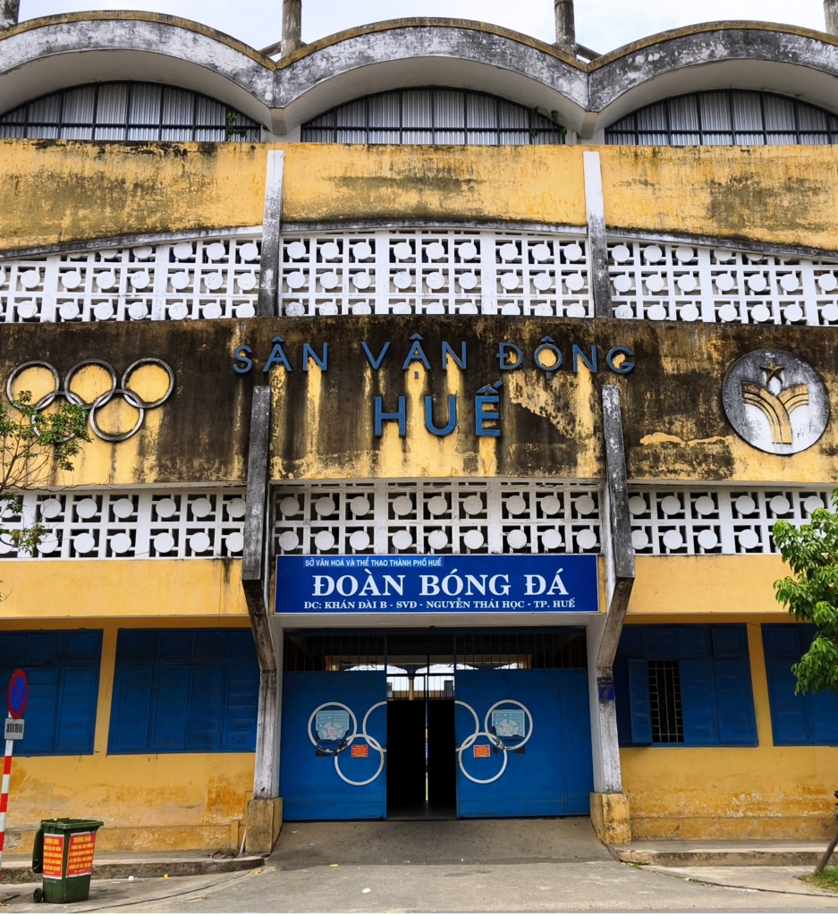 Hué porte tout. Même ses contradictions. architecture hue vietnam (20)