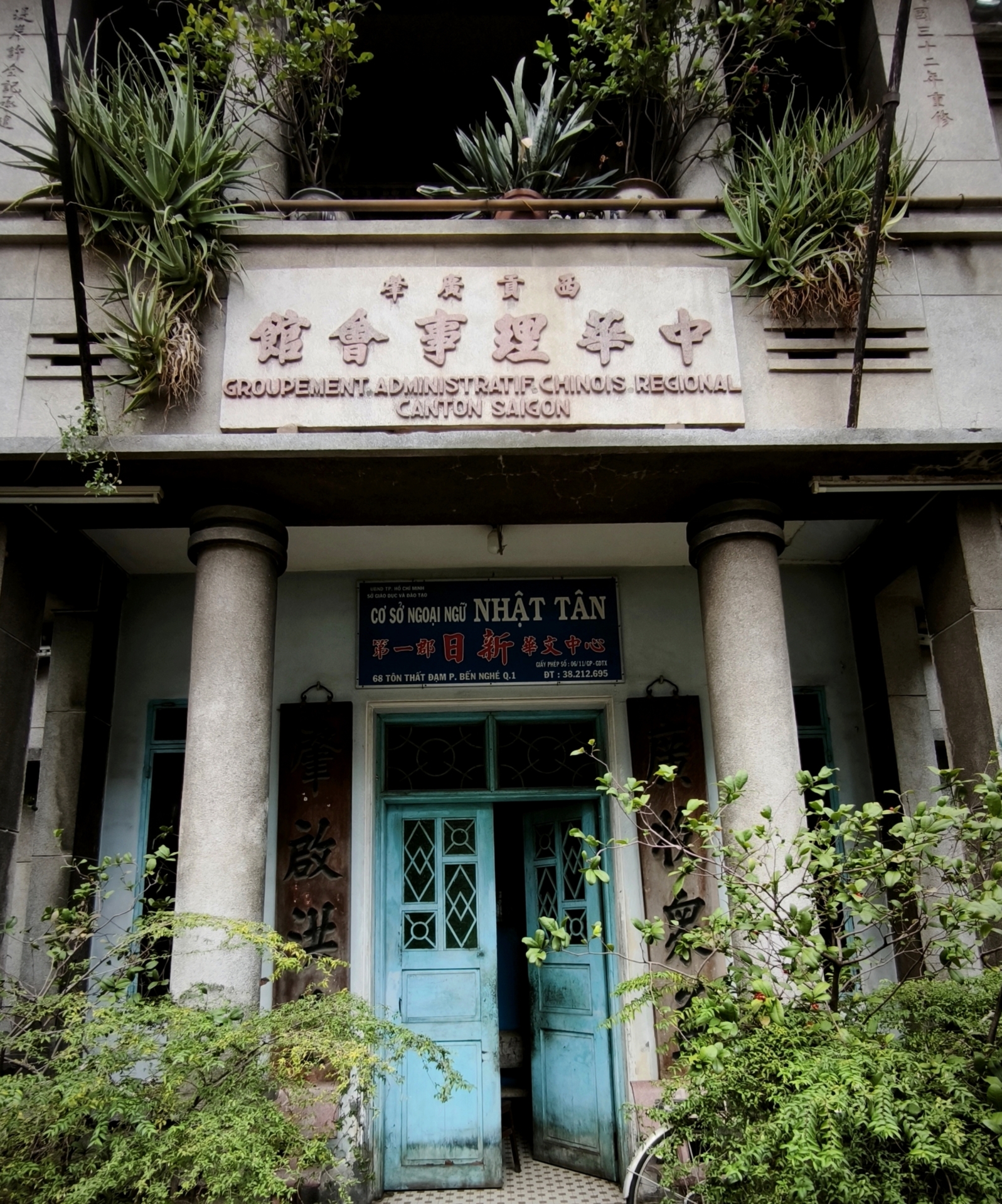 Saigon. A Crossroads. A Century of History. saigon vietnam (5)