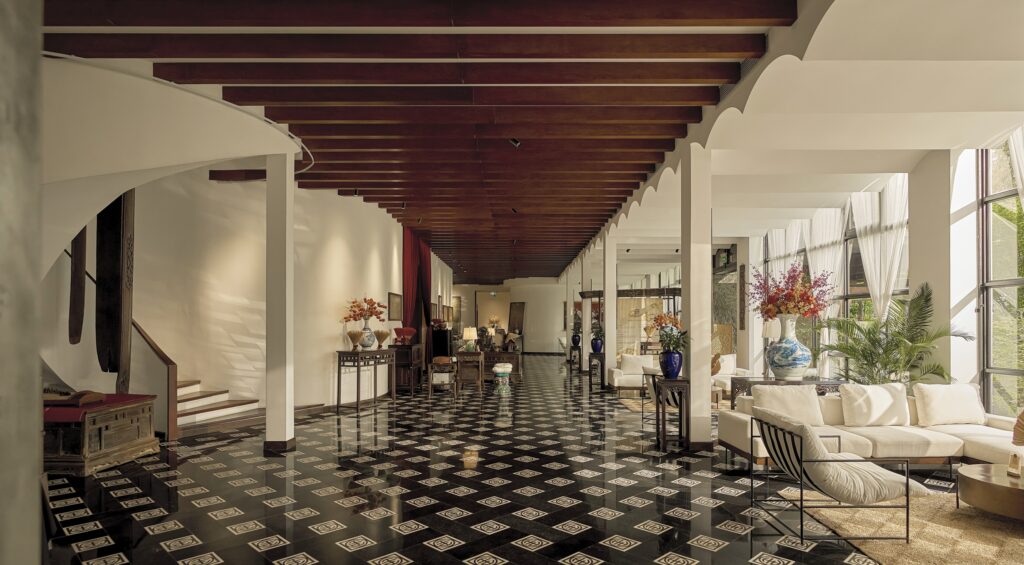 On ne dort pas au Anhill. On y habite. On y dialogue. anhill boutique hotel hue (7)