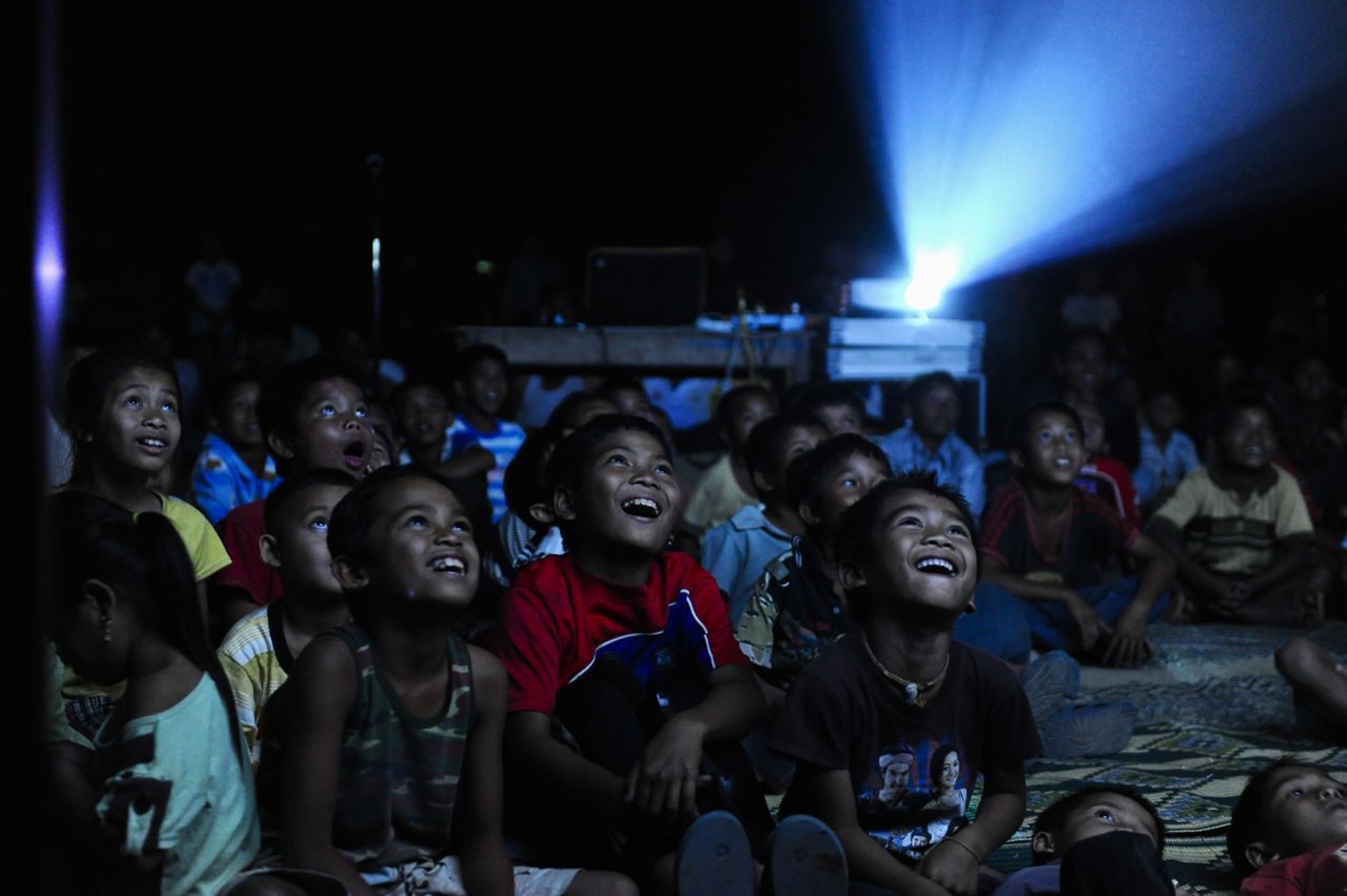public 8 cine tuktuk (1)
