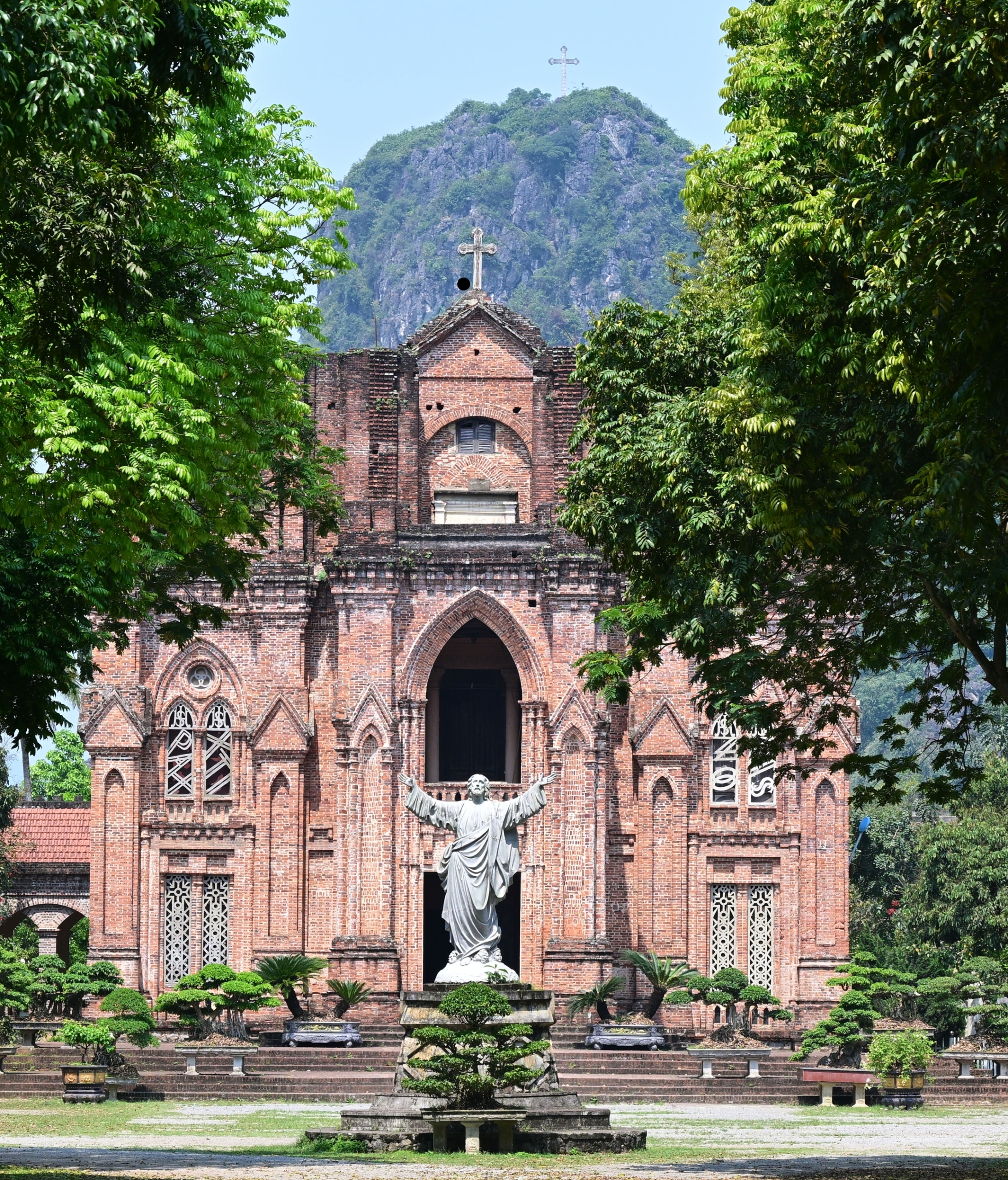 Ninh Binh : les mises en scène spatiales du sacré ninh binh vietnam (10)