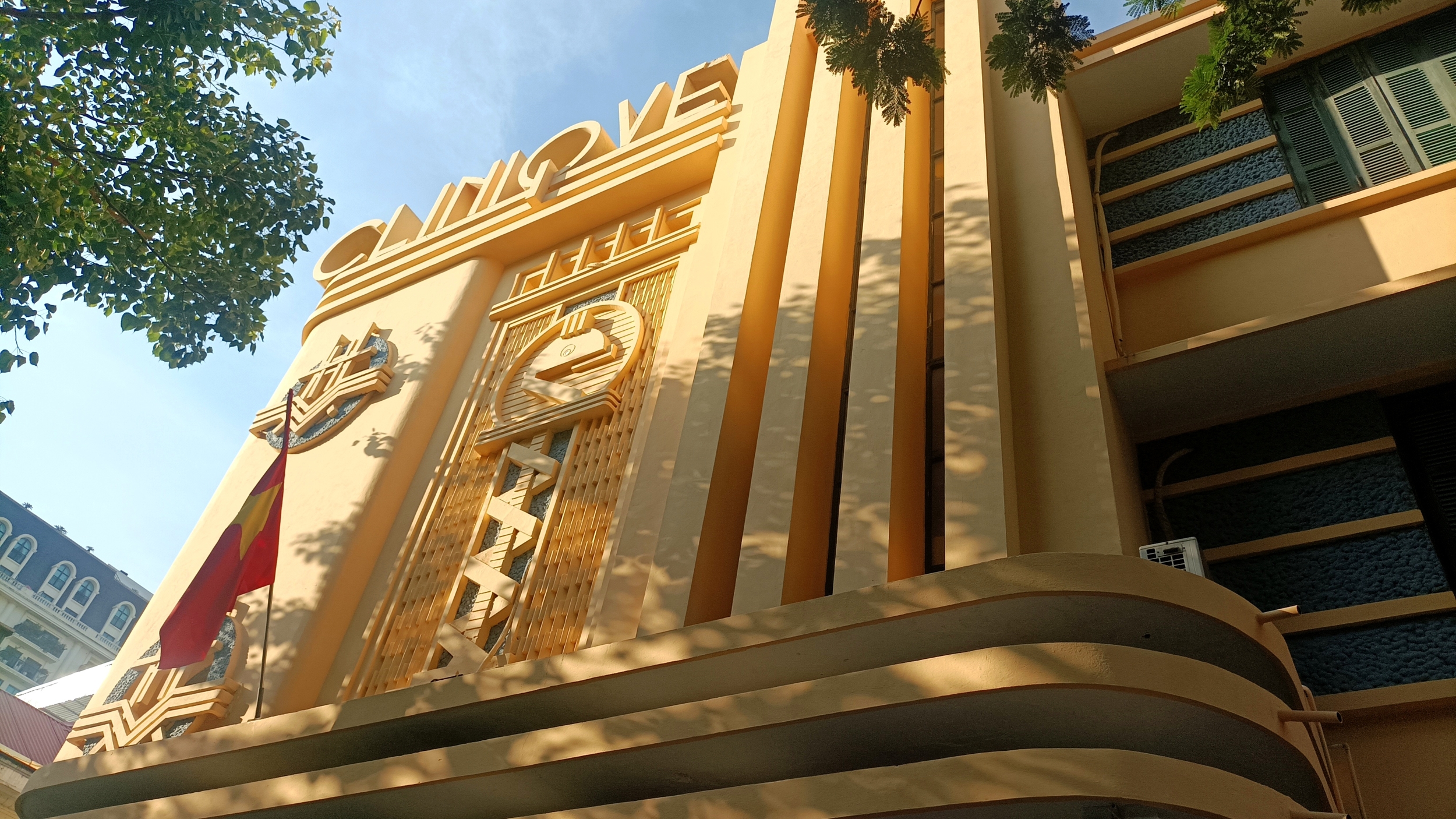 L'Art Déco à Hanoï : lignes de fuite sur un volcan art deco hanoi (12)