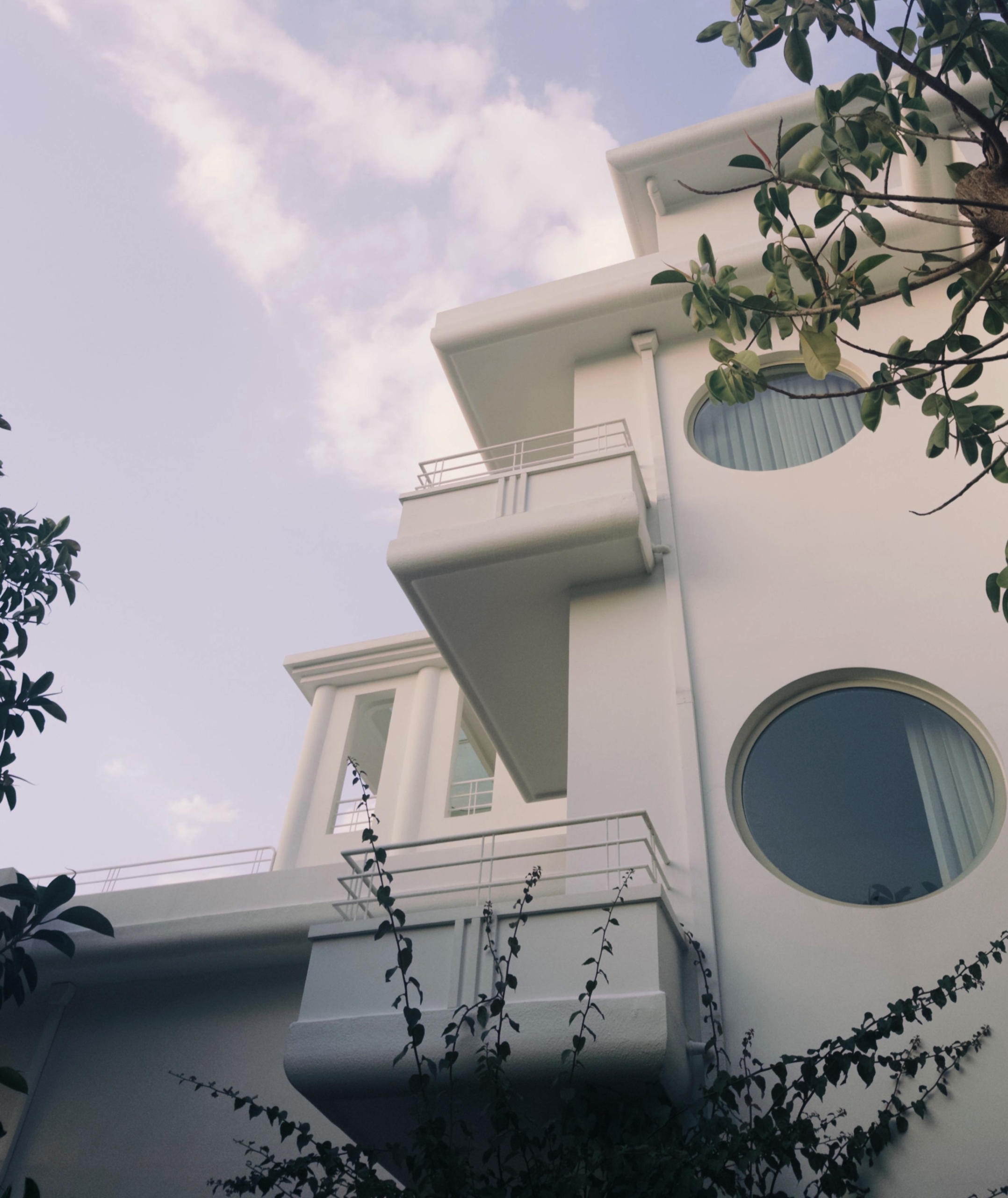 L'Art Déco à Hanoï : lignes de fuite sur un volcan art deco hanoi (24)