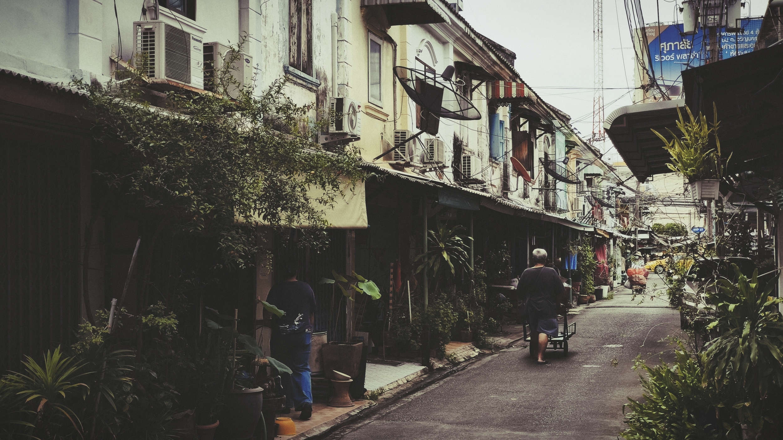 talat phlu bangkok (9)