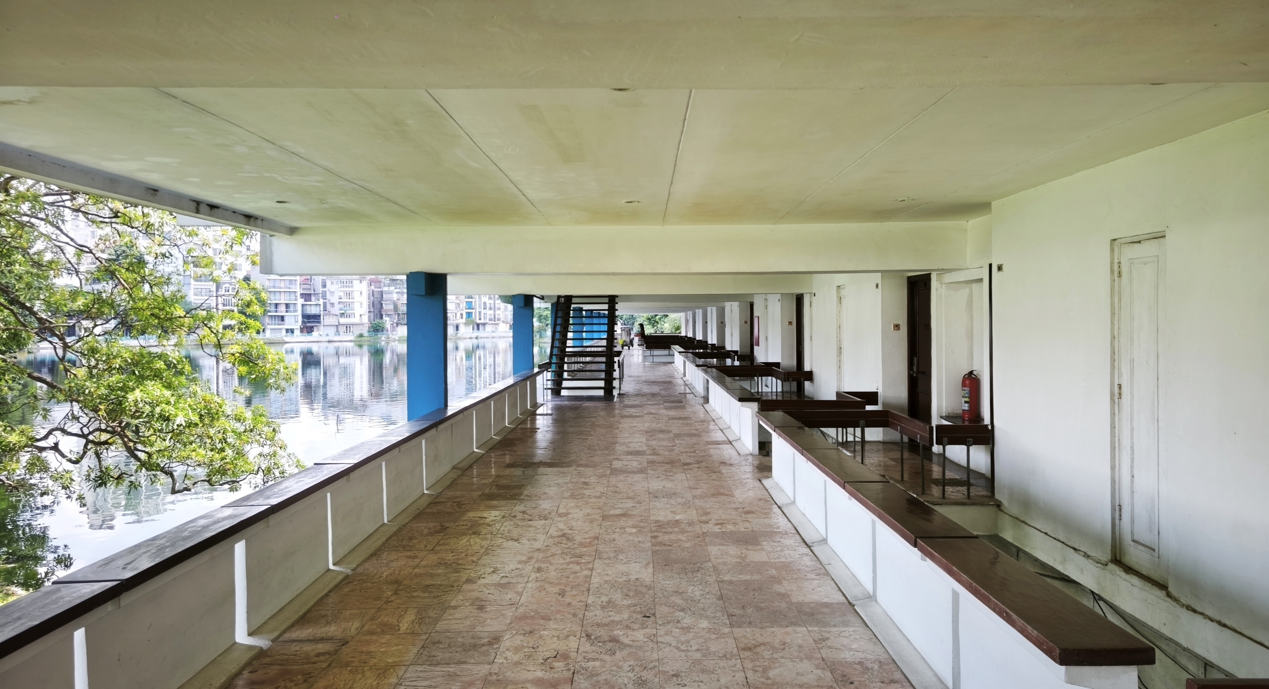 L'hôtel Thang Loi : le dernier galán du lac de l’Ouest thang loi hotel hanoi (6)