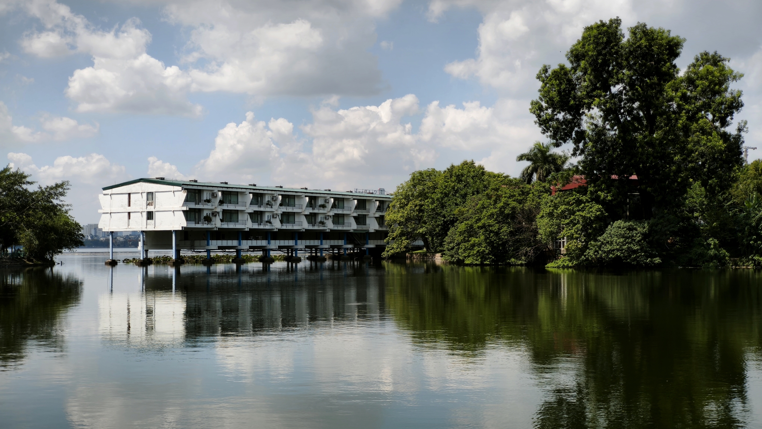 L'hôtel Thang Loi : le dernier galán du lac de l’Ouest thang loi hotel hanoi (8)