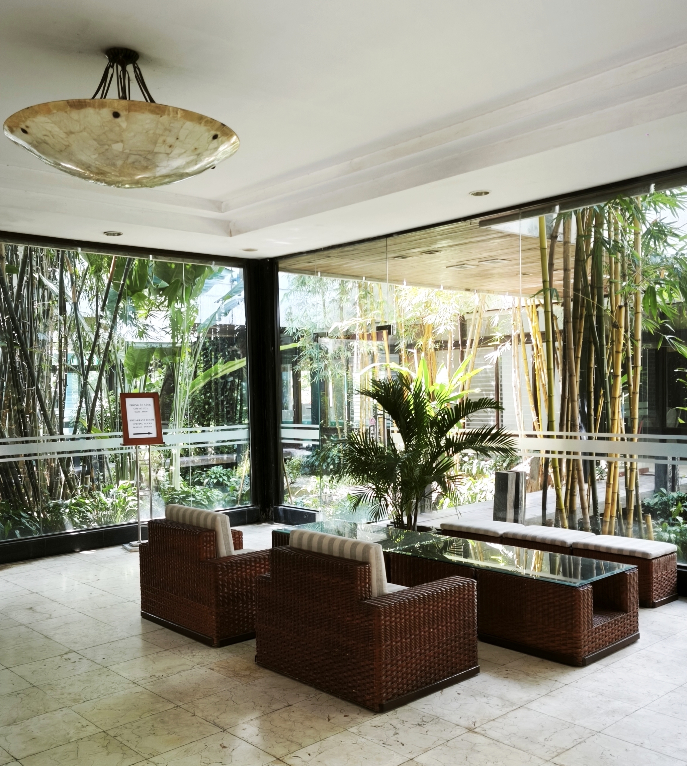 L'hôtel Thang Loi : le dernier galán du lac de l’Ouest thang loi hotel hanoi (9)